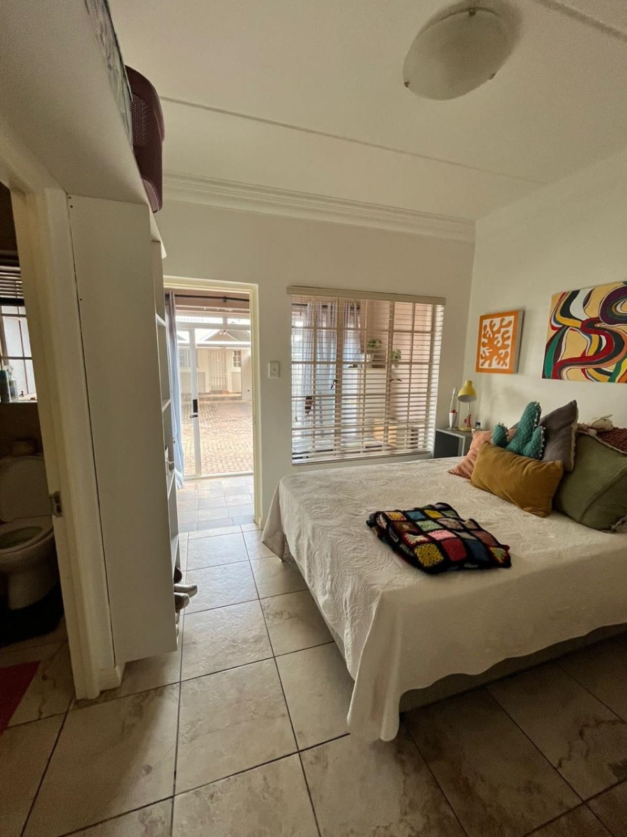 1 Bedroom Property for Sale in Bult West North West